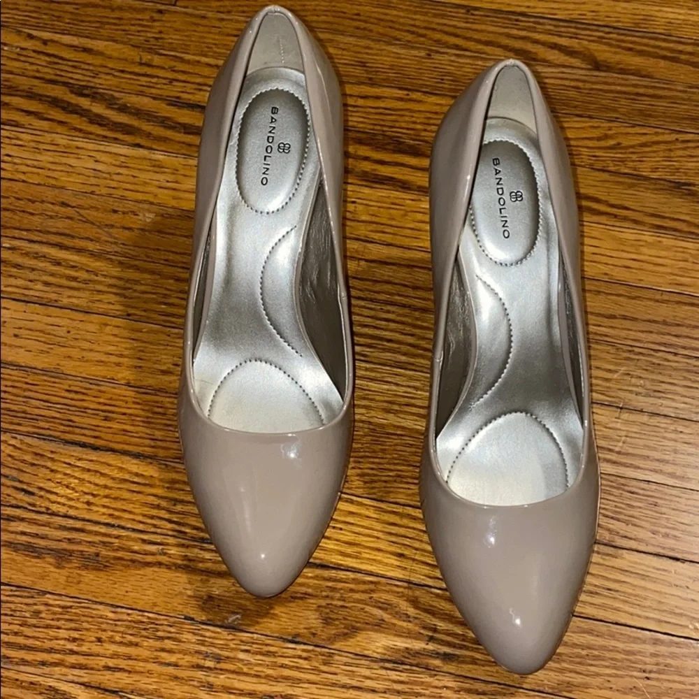 Bandolino Nude Patent Leather Pumps